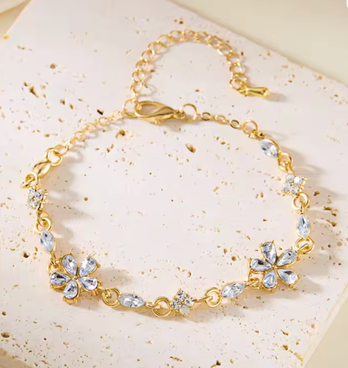 Charm Red Crystal Zircon Flower Bracelet for Women